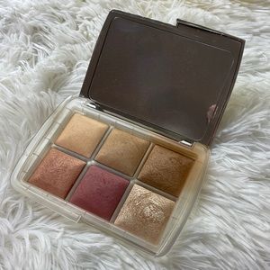 Gently used limited edition Hourglass Face Palette *GHOST UNLOCKED*
